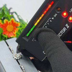 VVS1 Moissanite Dropping Earrings for Ladies in store