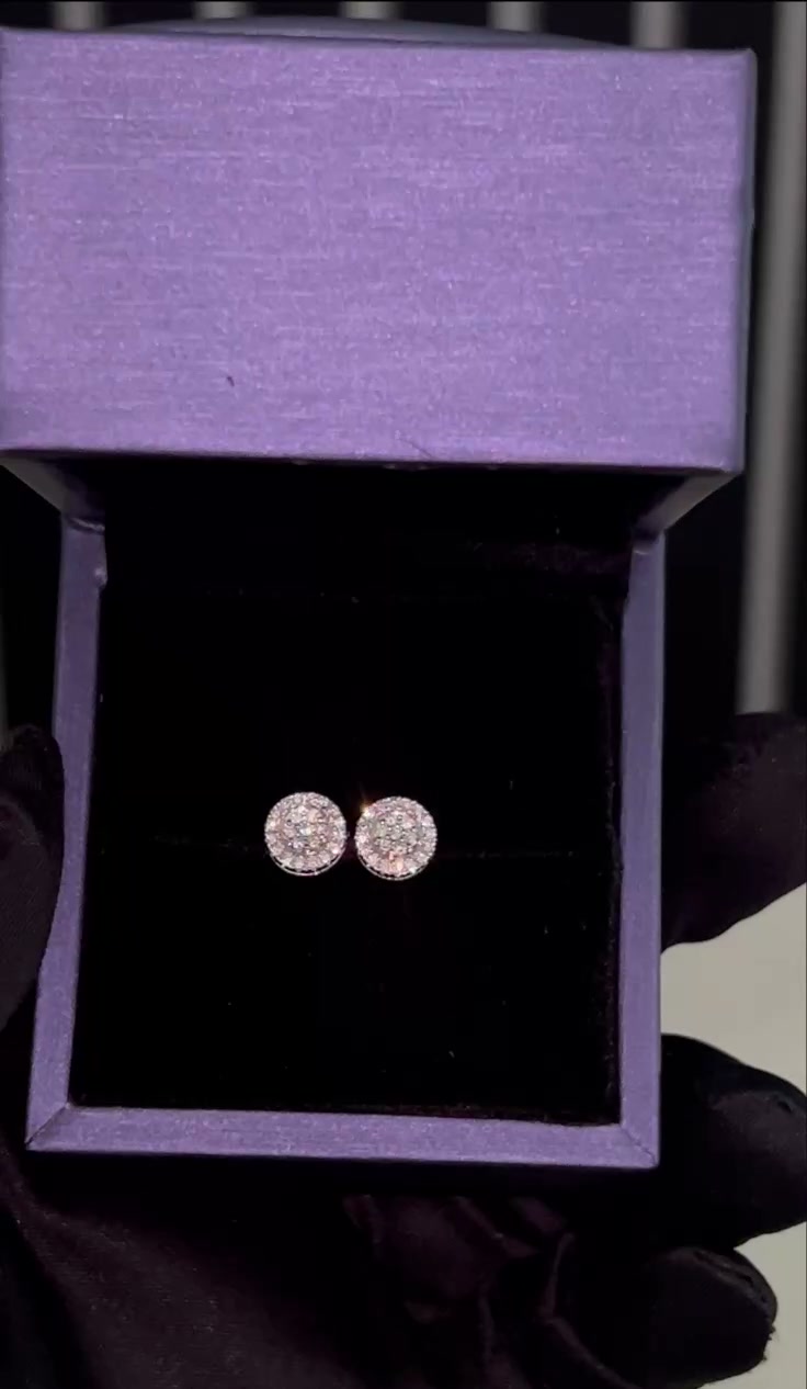 14karats Rose Gold Round Brilliant Lab Grown Diamond Studs - Image 3